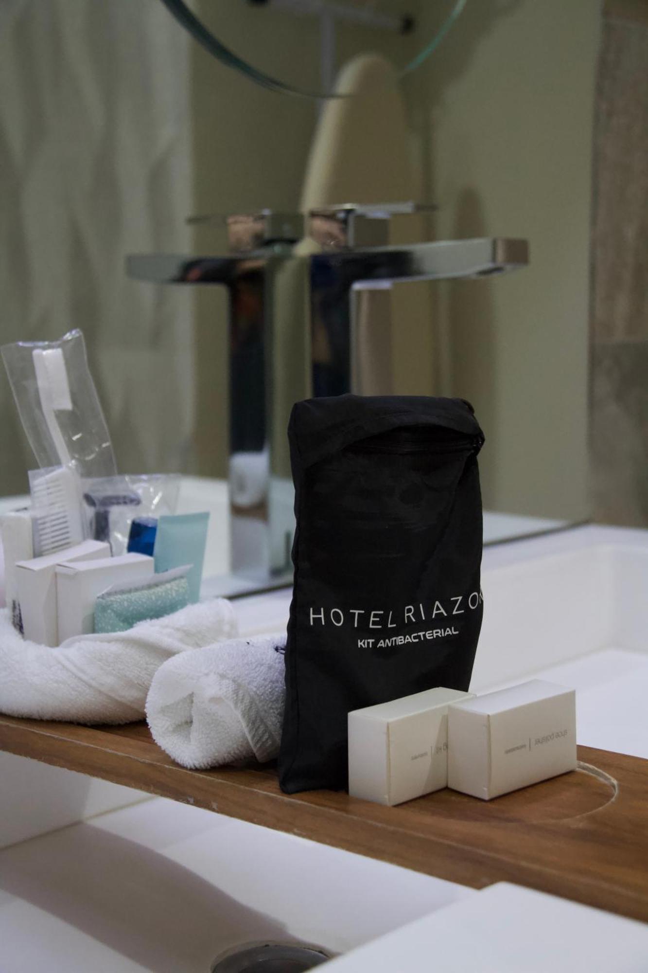 Hotel Riazor Aeropuerto Mexikóváros Szoba fotó